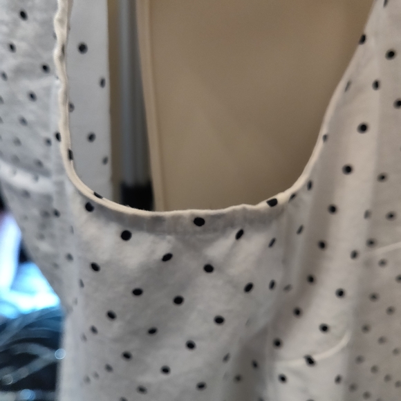 Sleeveless button down - Picture 6 of 6